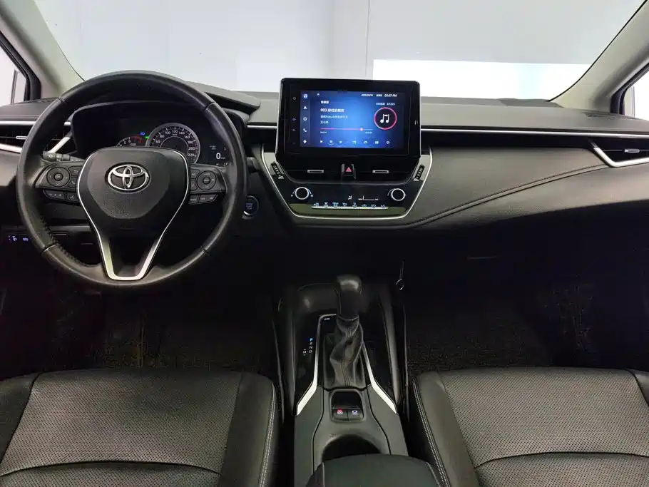 Toyota Corolla — миниатюра 12