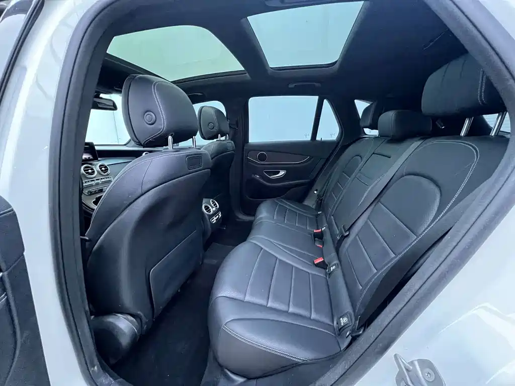 Mercedes-Benz GLC — миниатюра 8