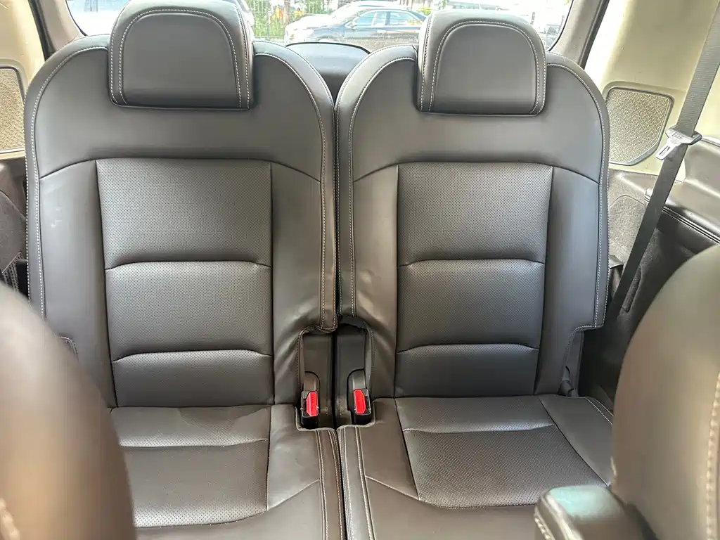 Geely Jia Ji New Energy — миниатюра 26