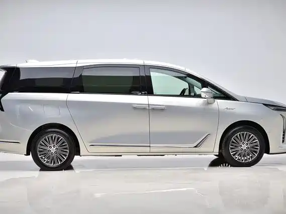 BUICK GL8 NEW ENERGY