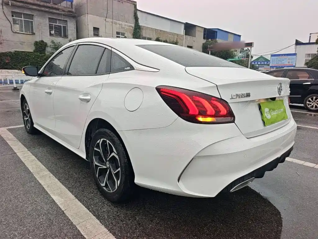 MG MG5 — миниатюра 5