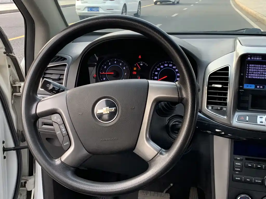 Chevrolet Captiva 2.4L 2WD City Edition 7 seats, фото 12