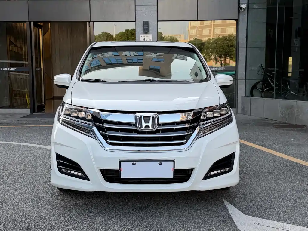 Honda Elysion — миниатюра 2