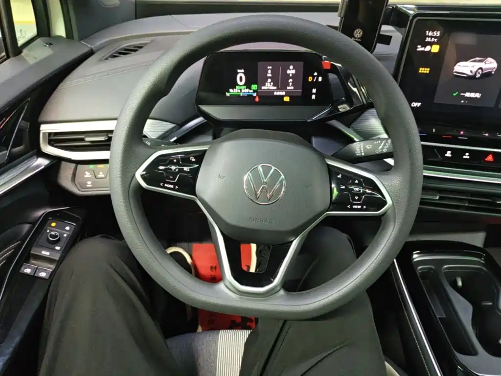 Volkswagen ID.4 Crozz — миниатюра 11
