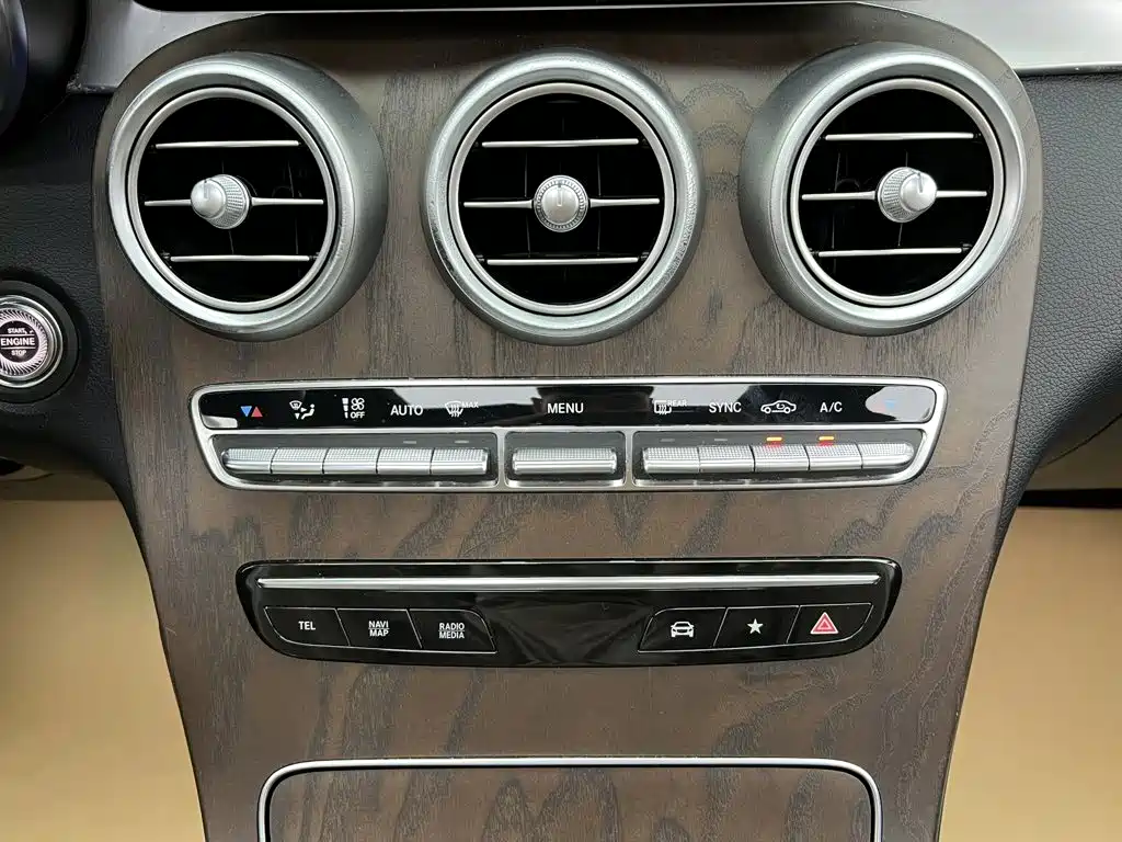 Mercedes-Benz GLC — миниатюра 44