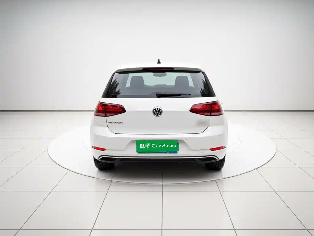 Volkswagen Golf — миниатюра 5