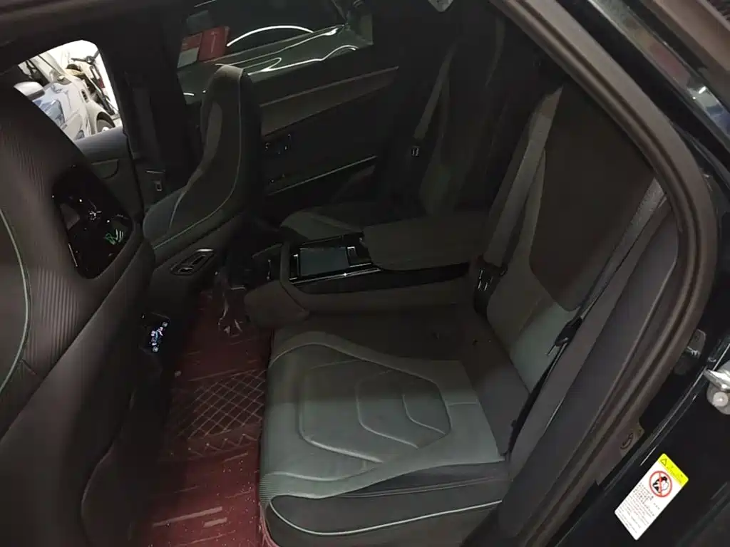 BYD Han — миниатюра 17