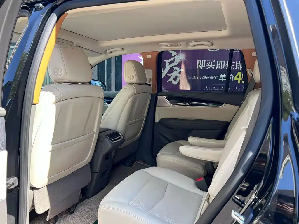 Cadillac XT6 — миниатюра 4