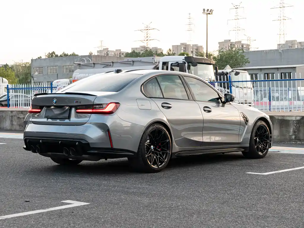 BMW M3 — миниатюра 3