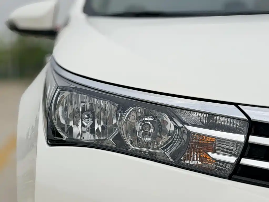 Toyota Corolla — миниатюра 15