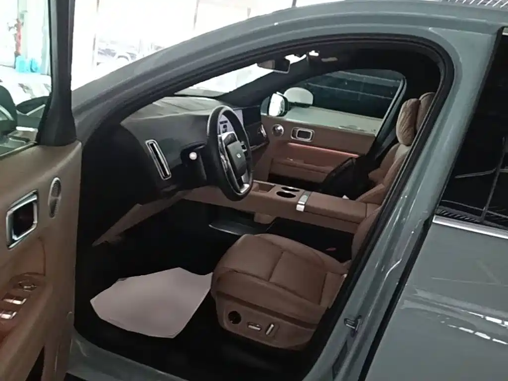 Li Auto Li L6 — миниатюра 16