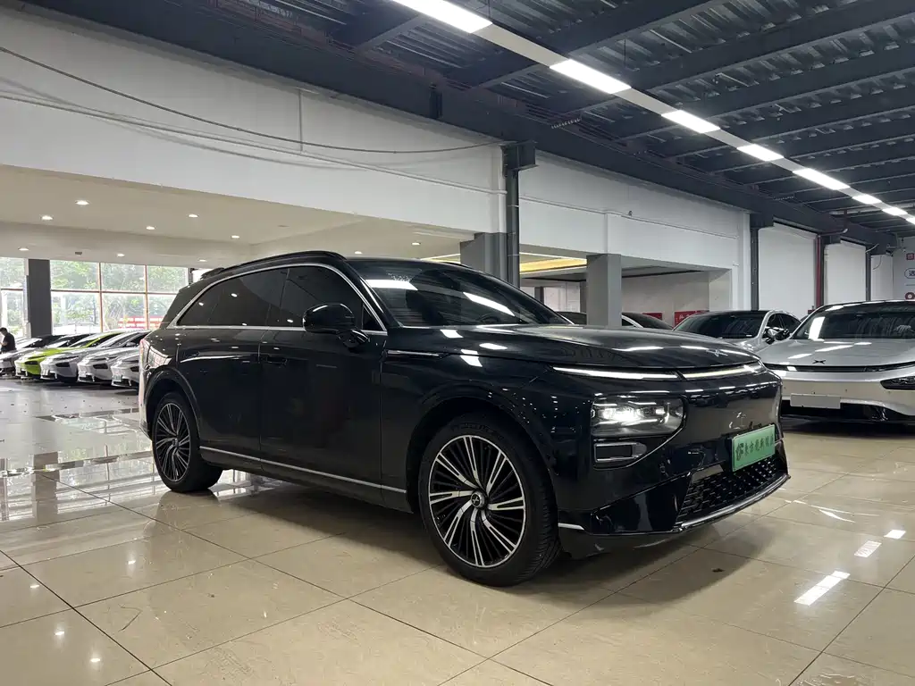 XPeng G9 — миниатюра 3