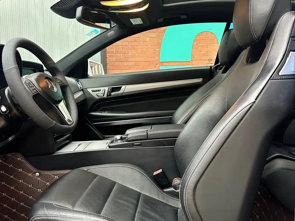 Mercedes-Benz E-Class (Import) — миниатюра 4