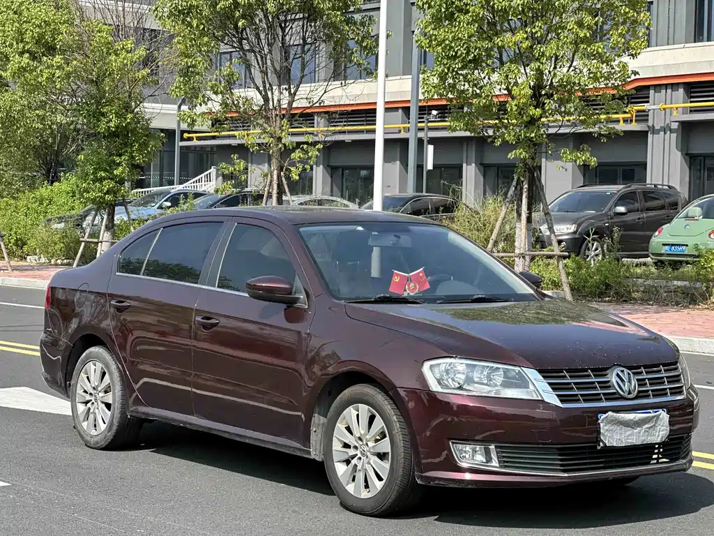 Volkswagen Lavida — миниатюра 3