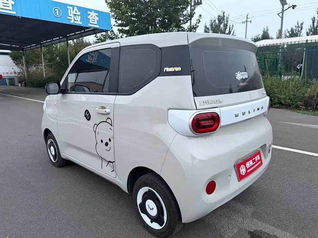 Wuling MINIEV — миниатюра 6