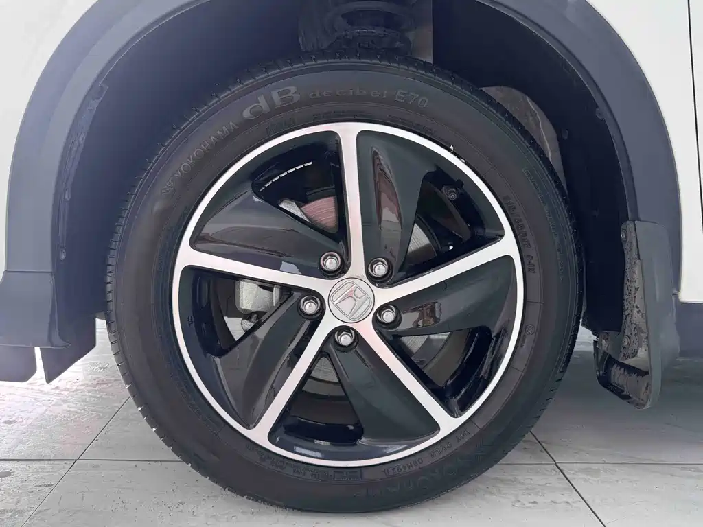 Honda Vezel — миниатюра 17