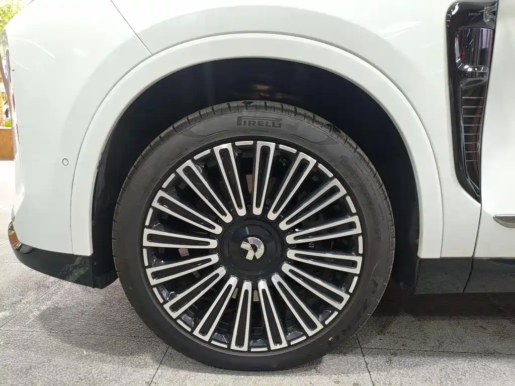 NIO ES8 — миниатюра 13