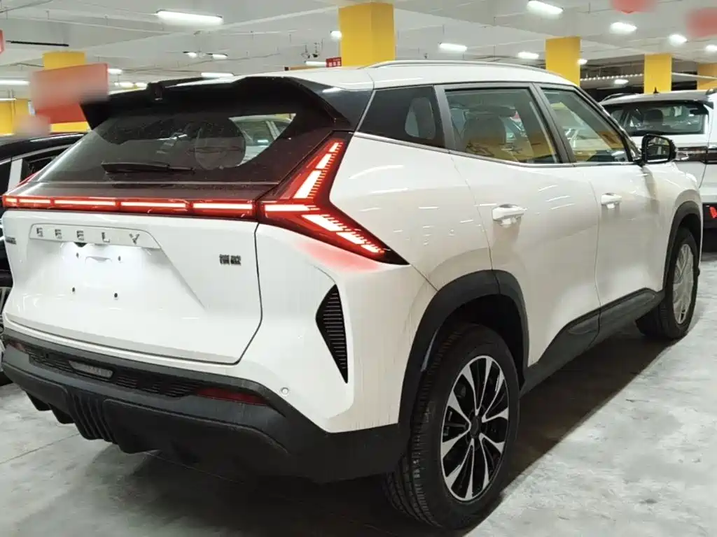Geely Boyue — миниатюра 7