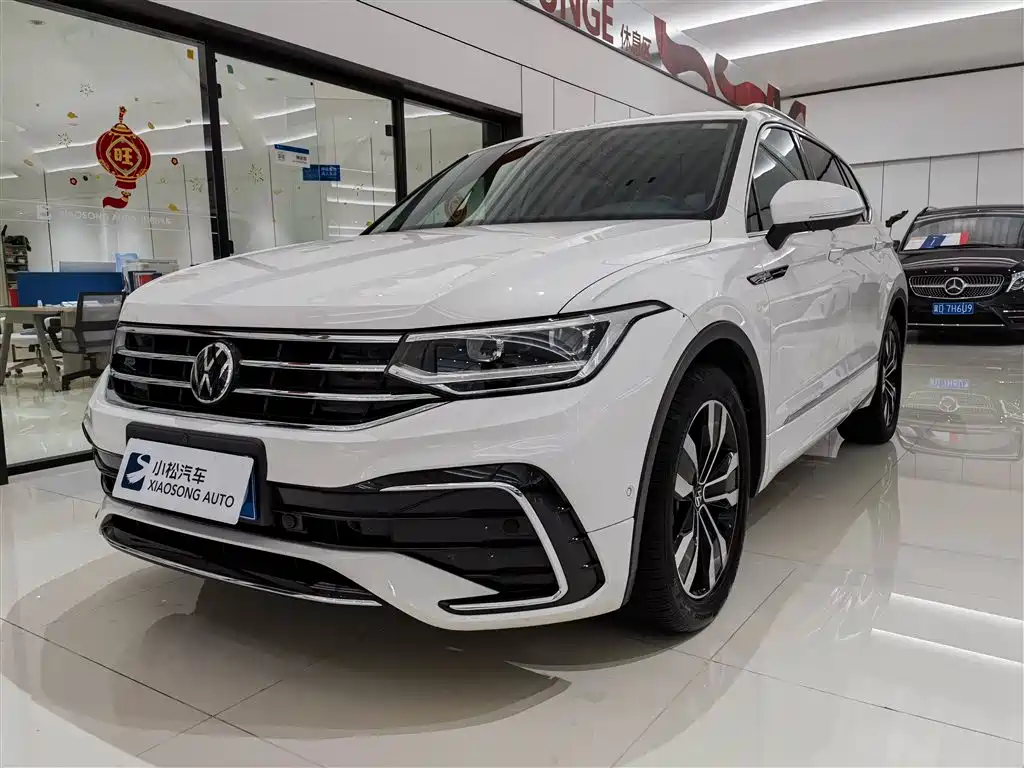 Volkswagen Tiguan L 2022