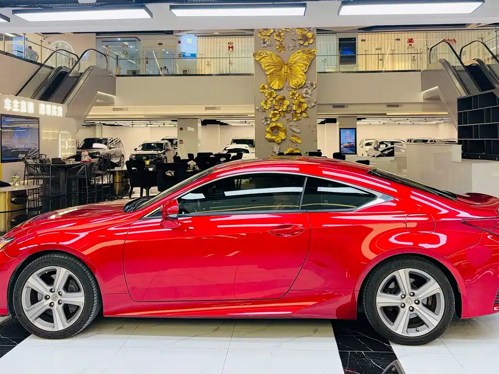 Lexus RC — миниатюра 3
