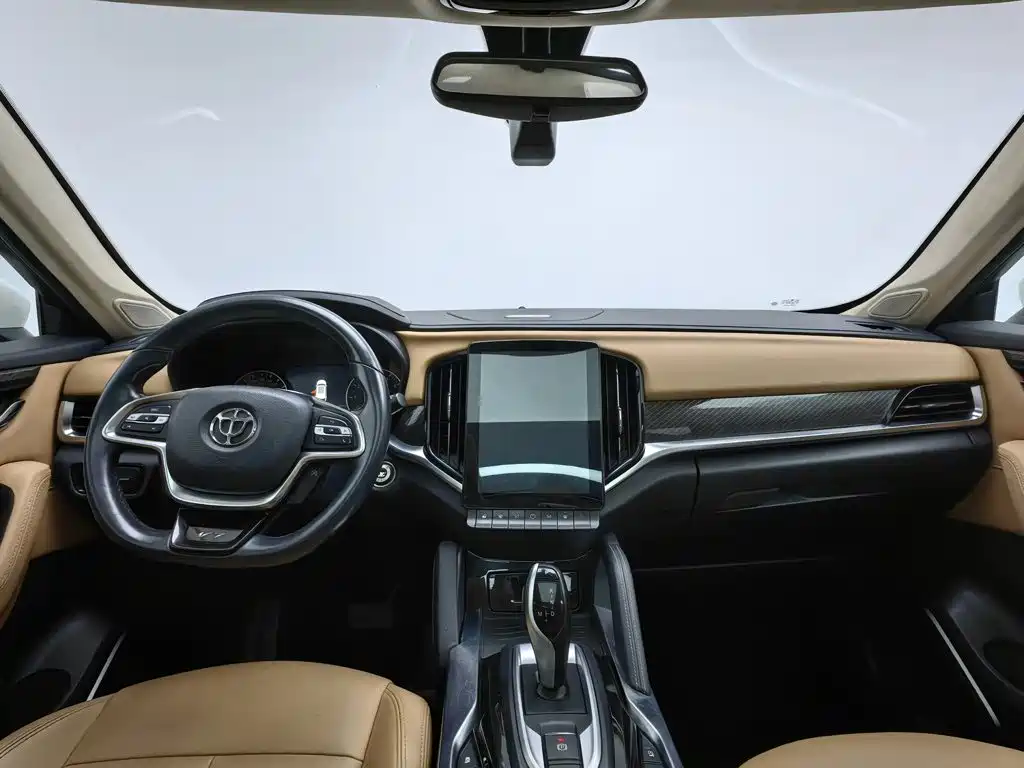 Zhonghua V7 — миниатюра 5