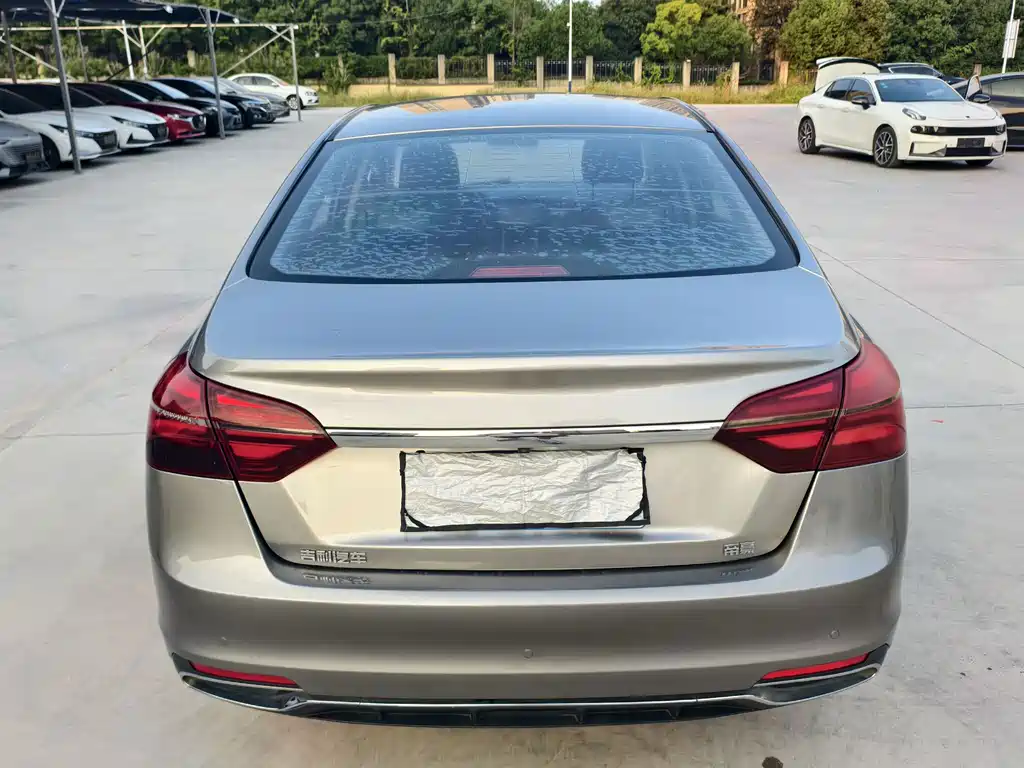 Geely Emgrand — миниатюра 4