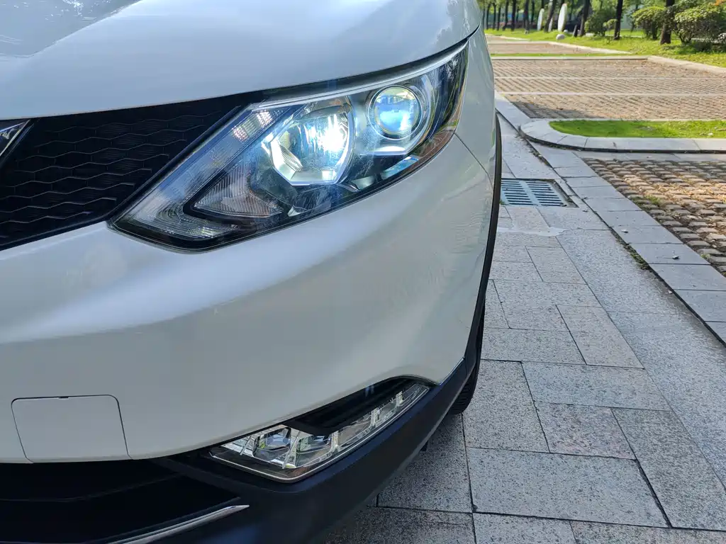 Nissan Qashqai 2017 2.0L CVT Elite V
