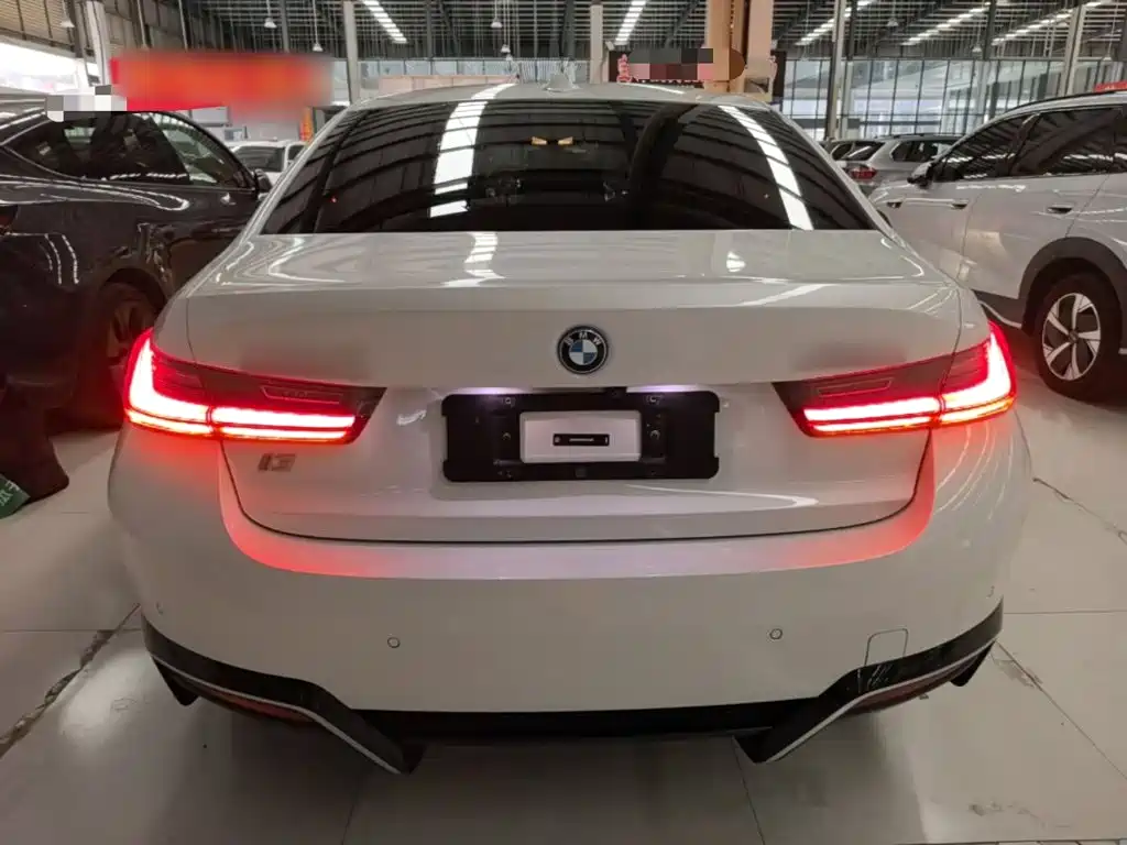 BMW i3 — миниатюра 6