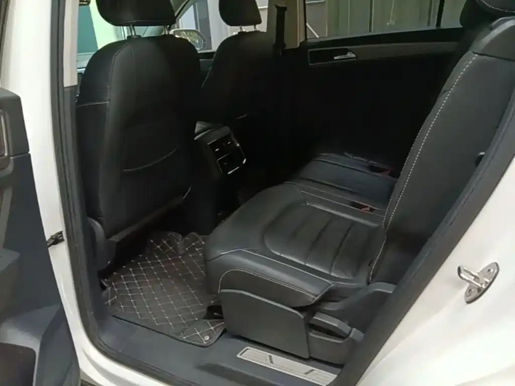 Volkswagen Teramont — миниатюра 17