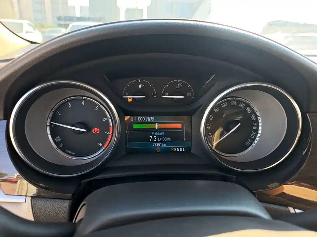 Buick Verano — миниатюра 12