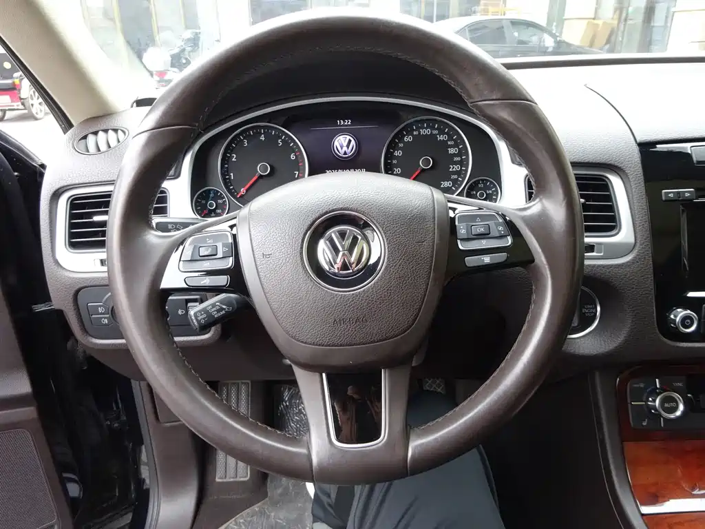 Mercedes-Benz M-Class — миниатюра 12