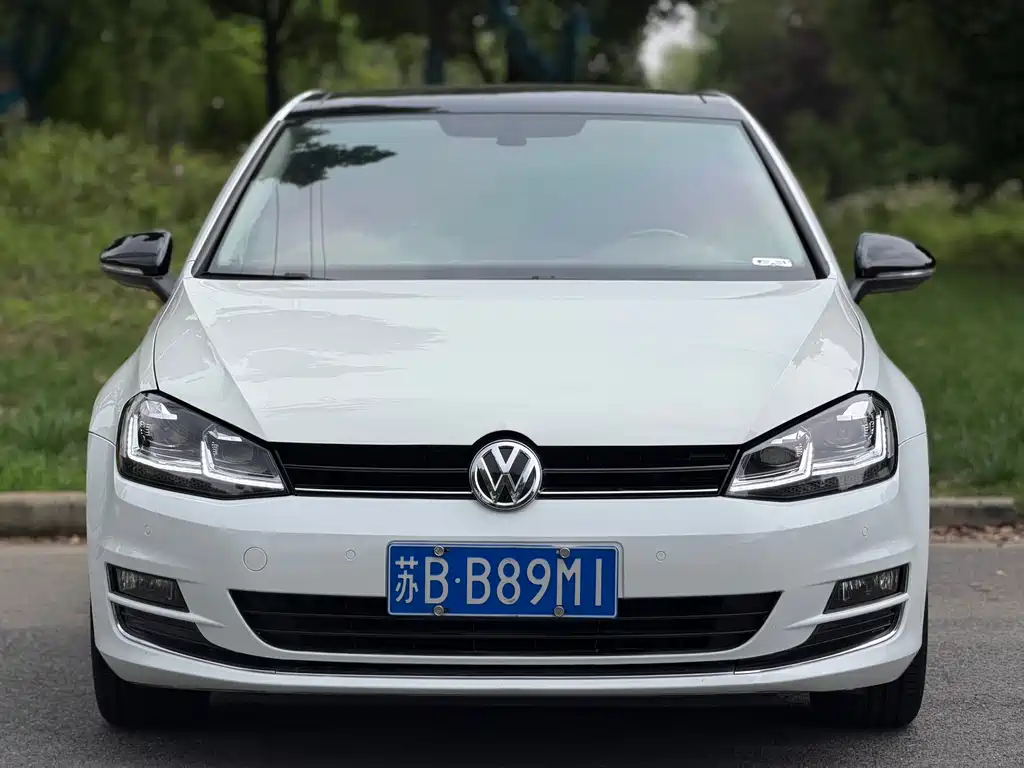Volkswagen Golf 2017 230TSI AT Luxury