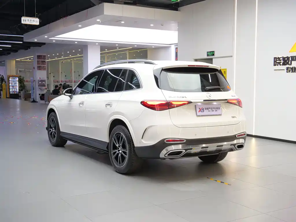 Mercedes-Benz GLC 2025 GLC 260 L 4MATIC