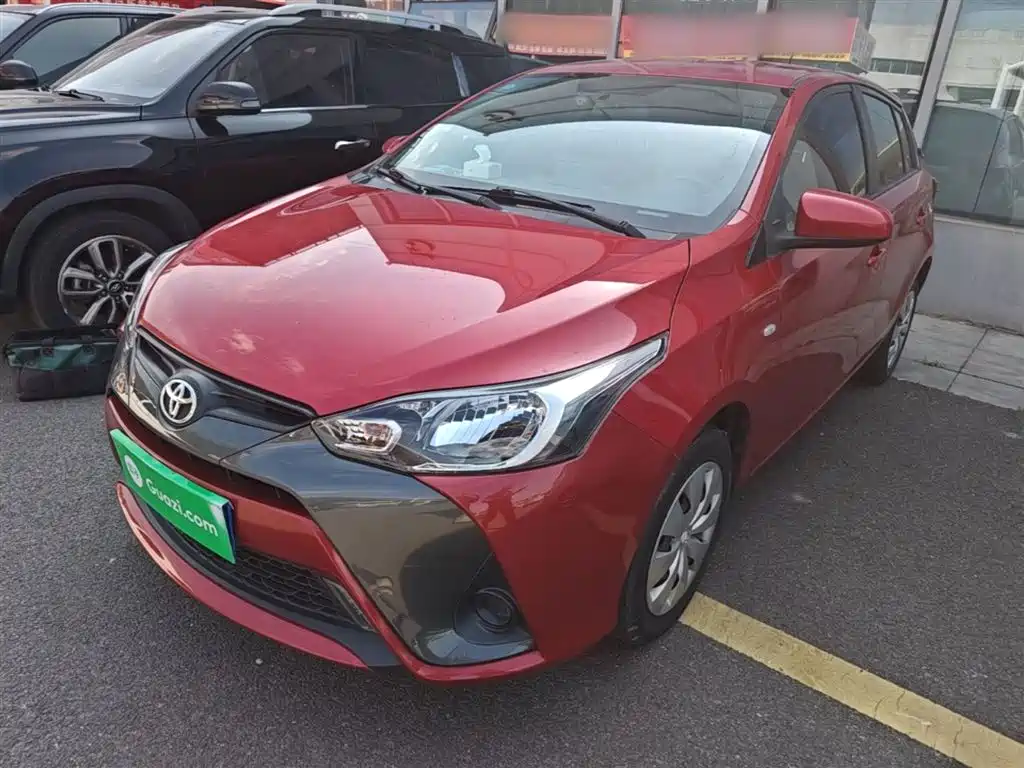 Toyota Yaris L 2019