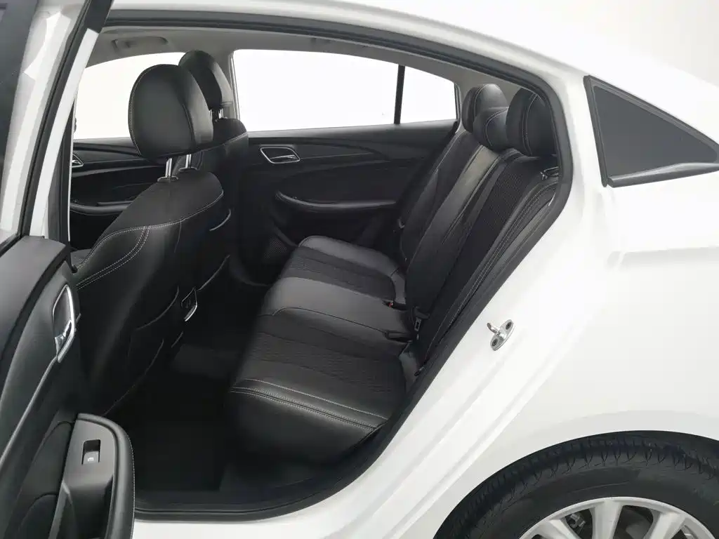 Roewe i5 — миниатюра 15