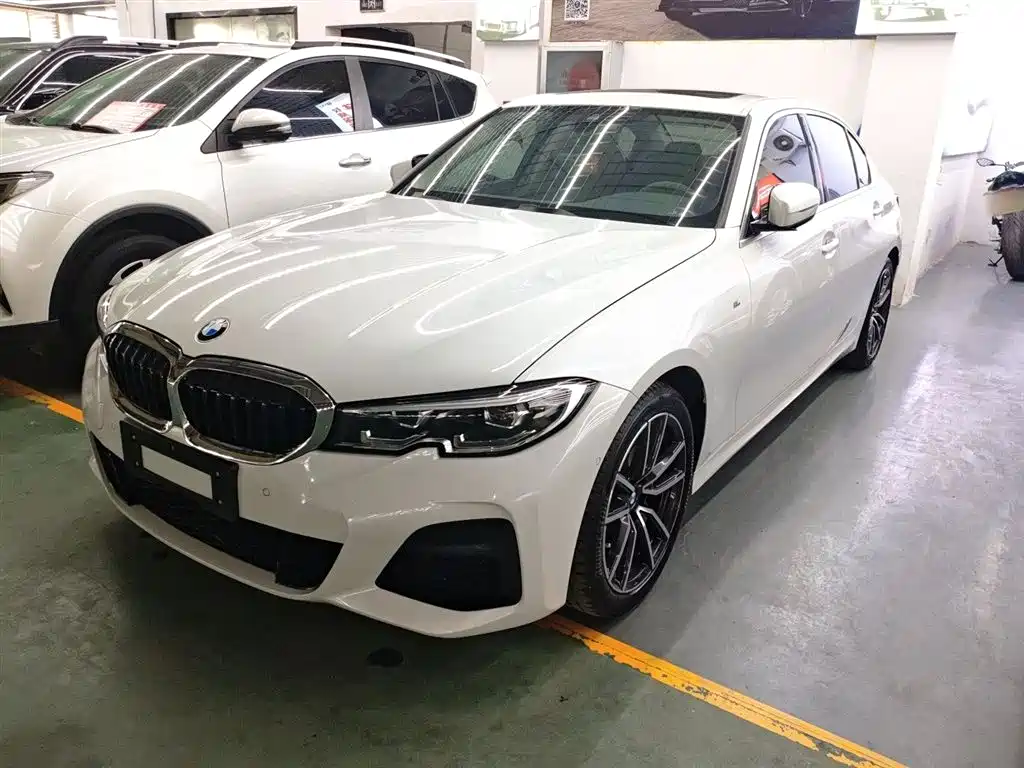 BMW 3 Series 2021