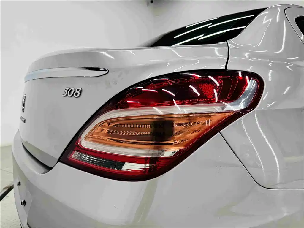 Peugeot 308 — миниатюра 22
