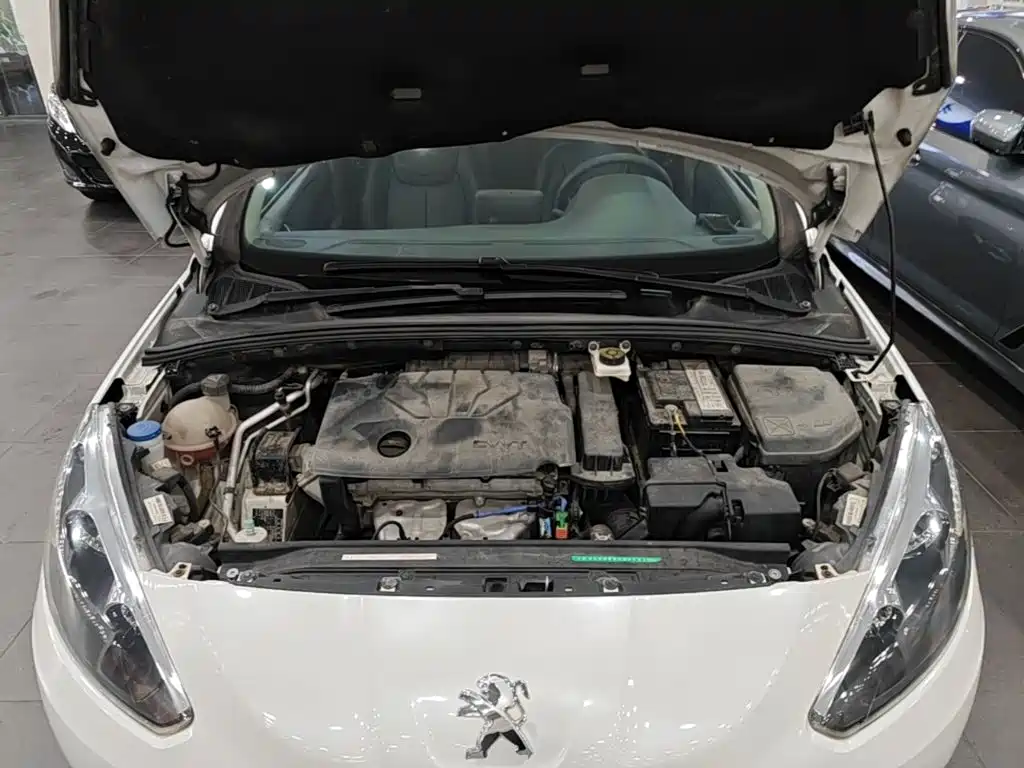 Peugeot 308 — миниатюра 20