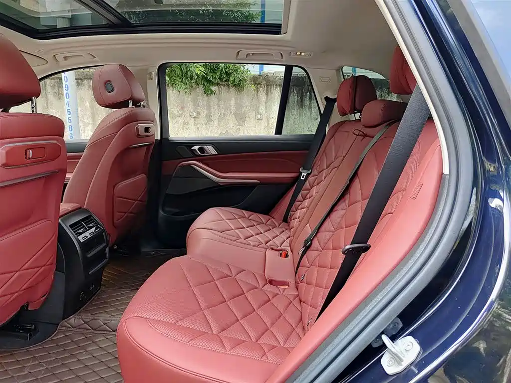 BMW X5 2023 xDrive 30Li M Sport