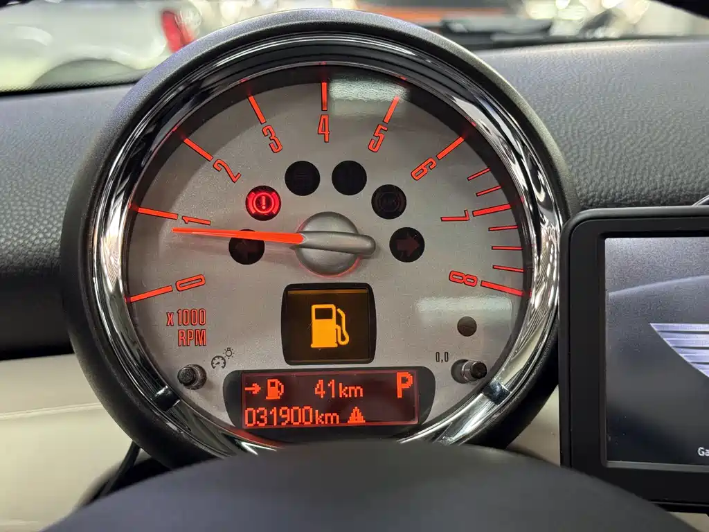MINI Mini Clubman — миниатюра 19