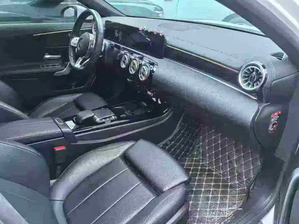 MERCEDES-BENZ A CLASS