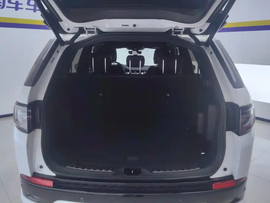 Land Rover Discovery Sport 2022 249PS R-Dynamic S 5 мест