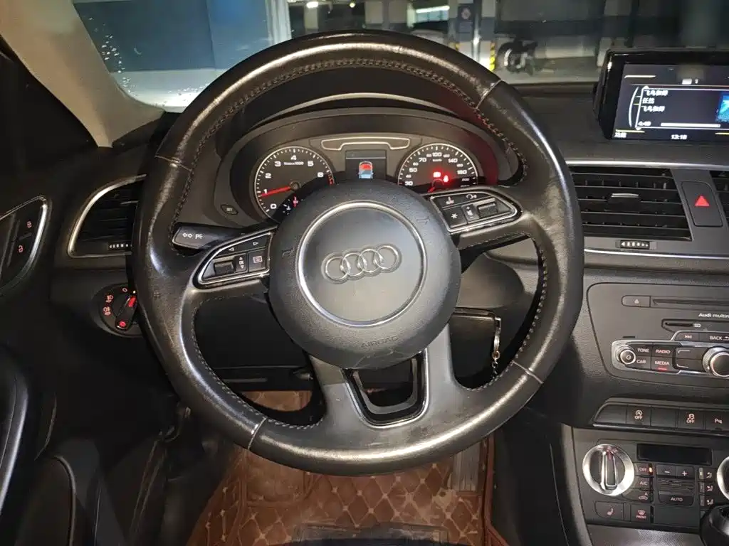 Audi Q3 — миниатюра 6