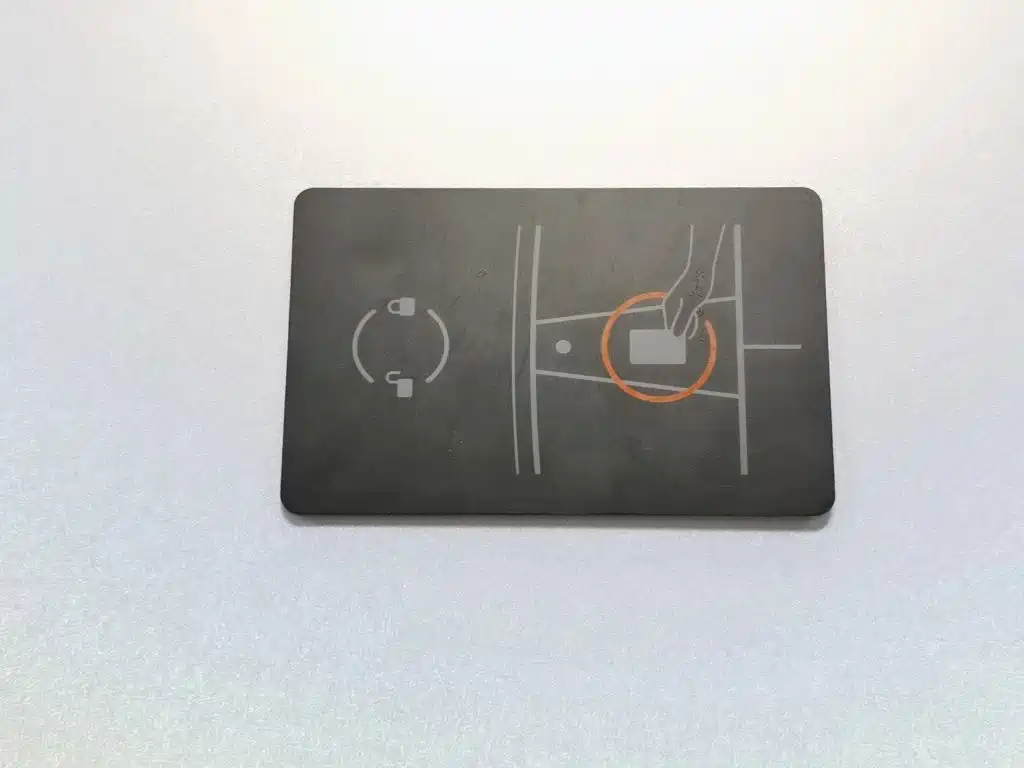 Tesla Model 3 — миниатюра 19