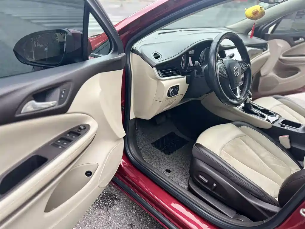 Buick Verano — миниатюра 13