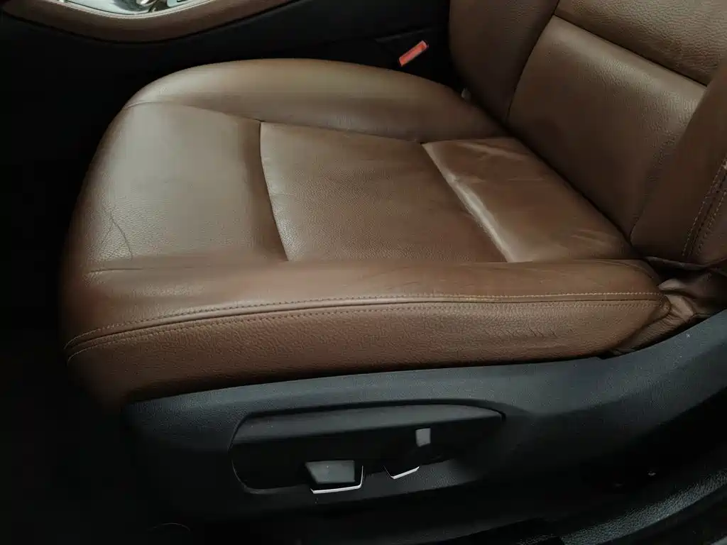 BMW 5 Series — миниатюра 20