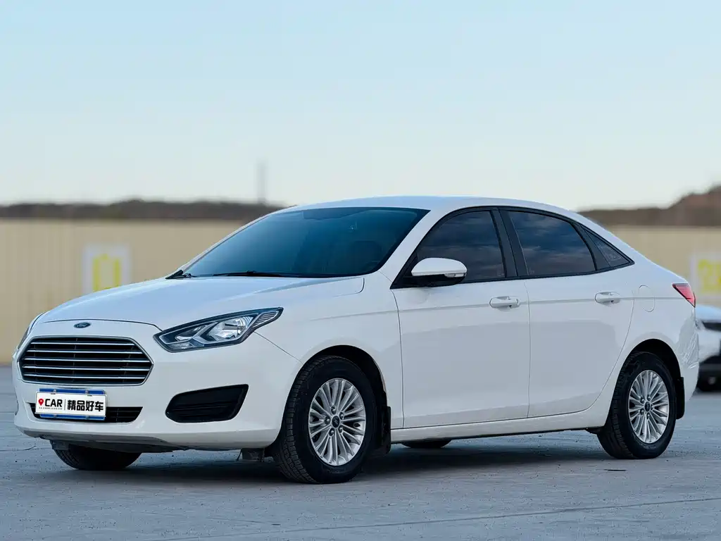 Ford Escort 2018