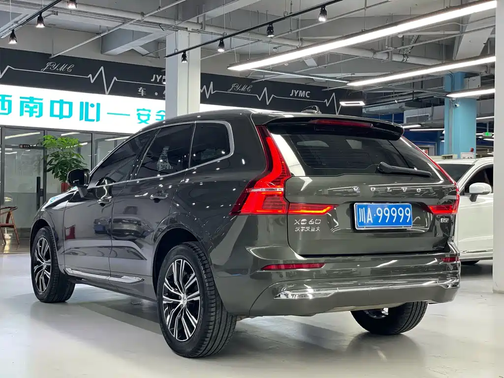 Volvo XC60 — миниатюра 10