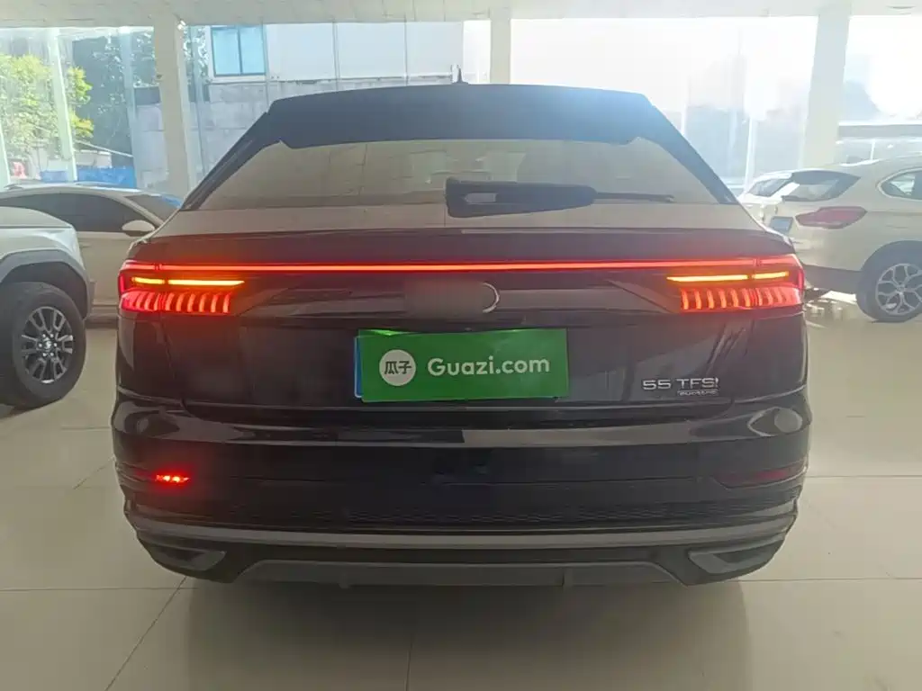 Audi Q8 — миниатюра 6
