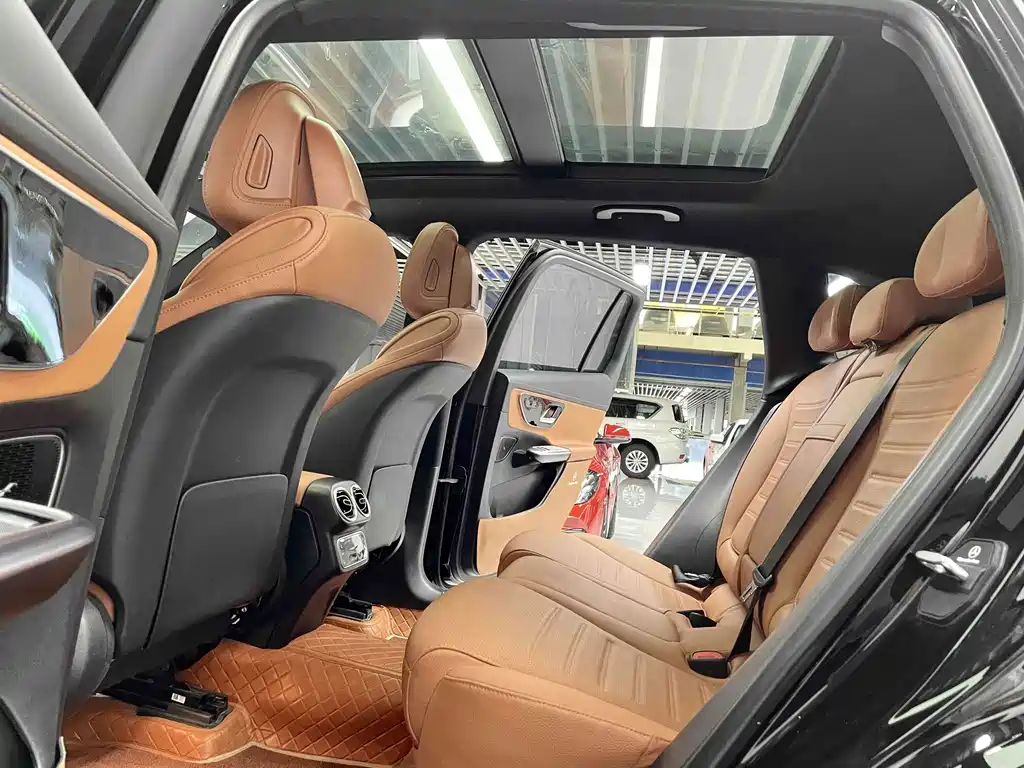Mercedes-Benz GLC — миниатюра 5